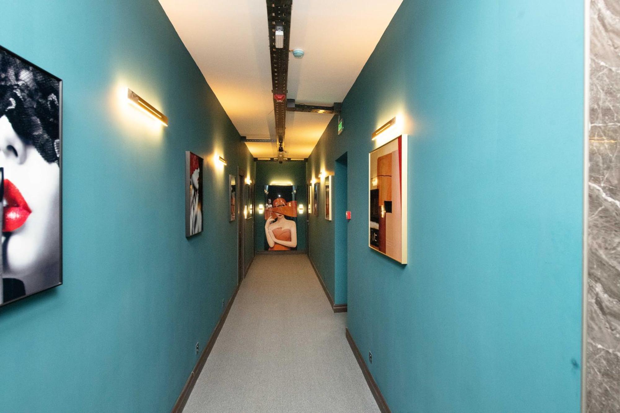 Gori Palace Apartments Luaran gambar