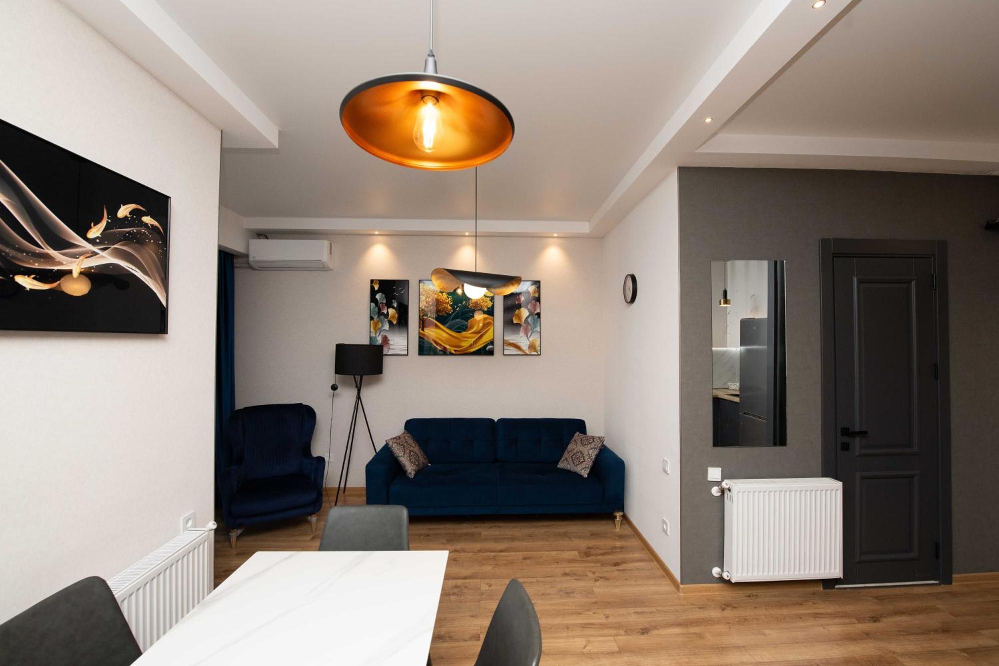 Gori Palace Apartments Luaran gambar