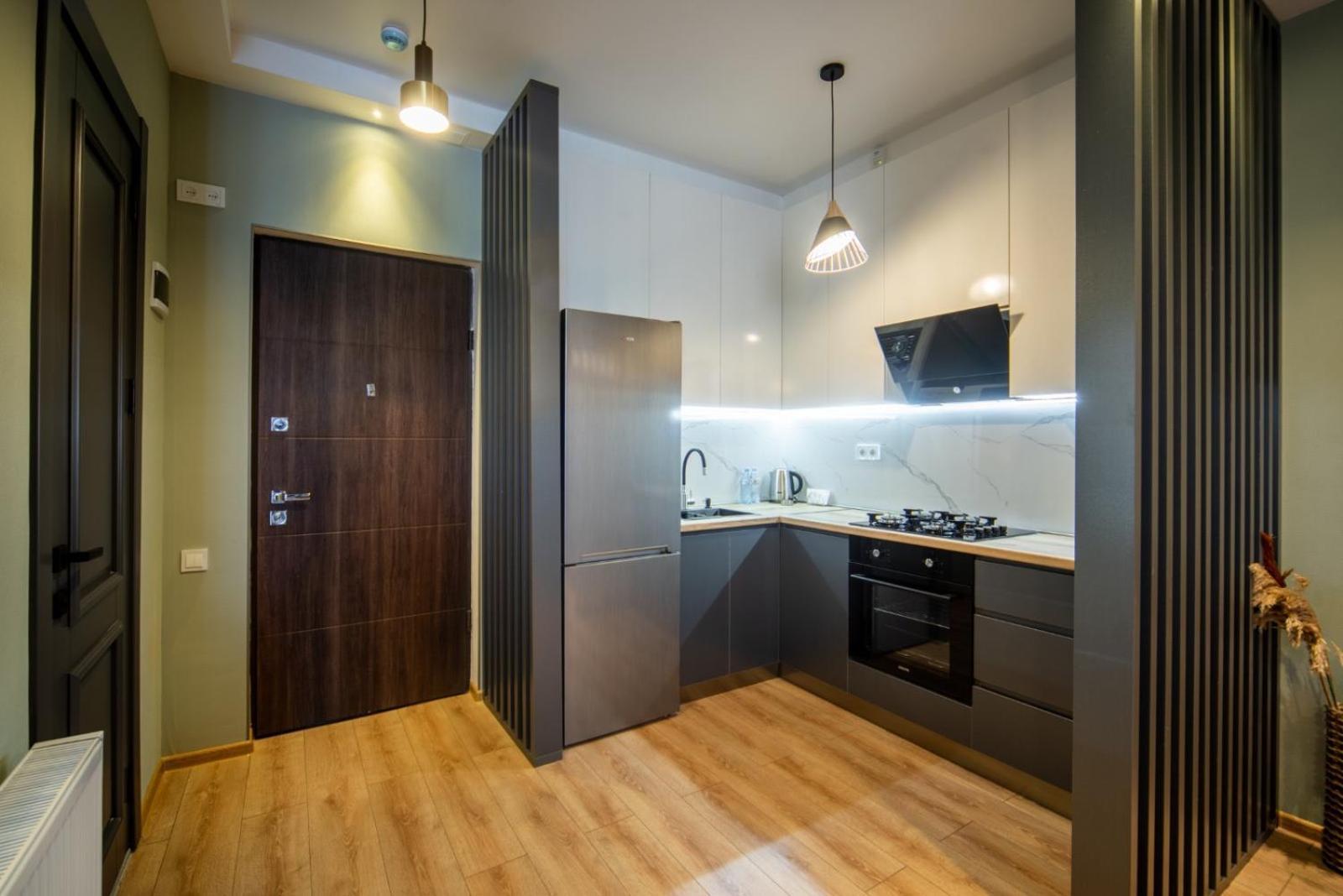 Gori Palace Apartments Luaran gambar