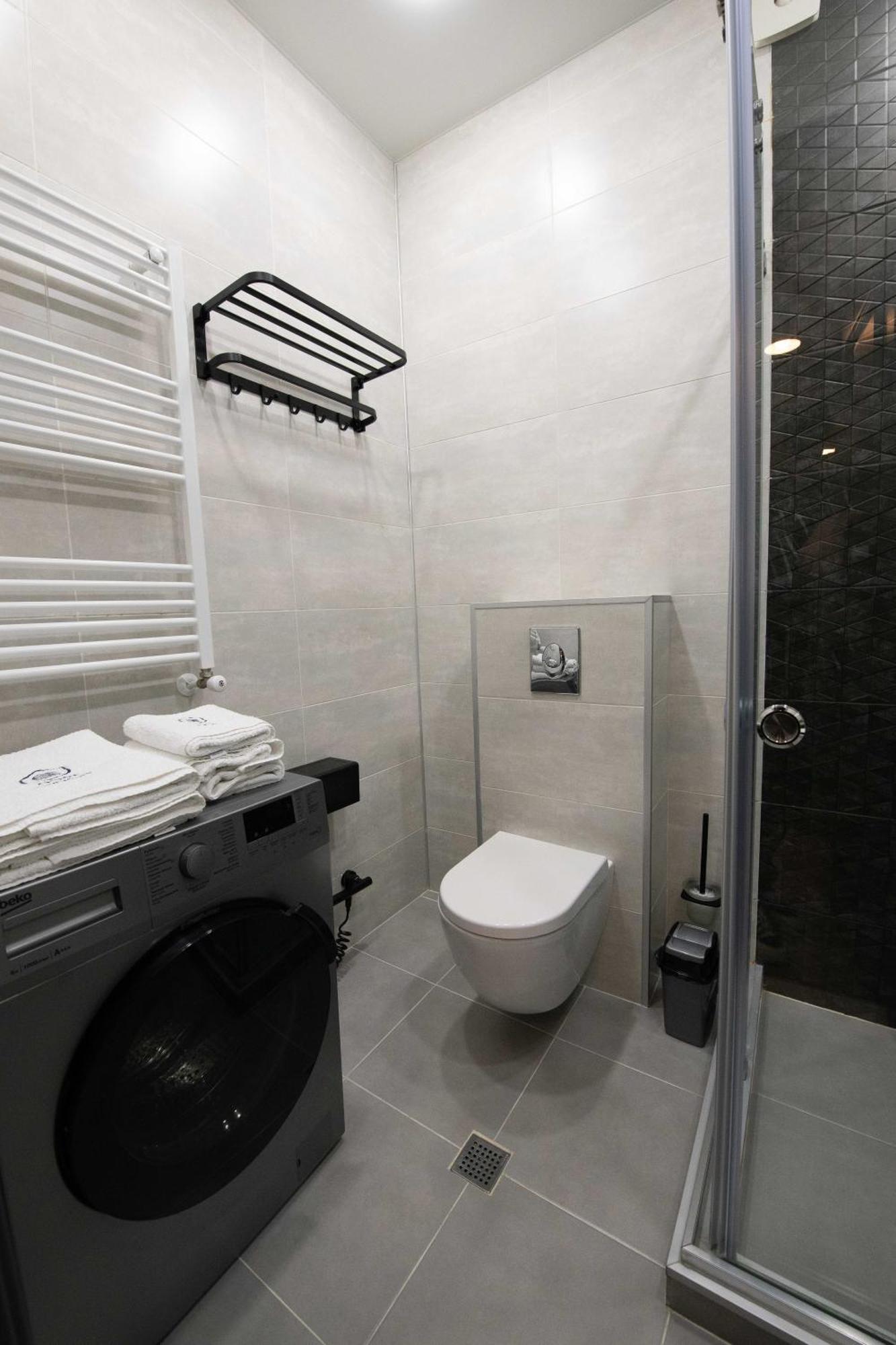 Gori Palace Apartments Luaran gambar