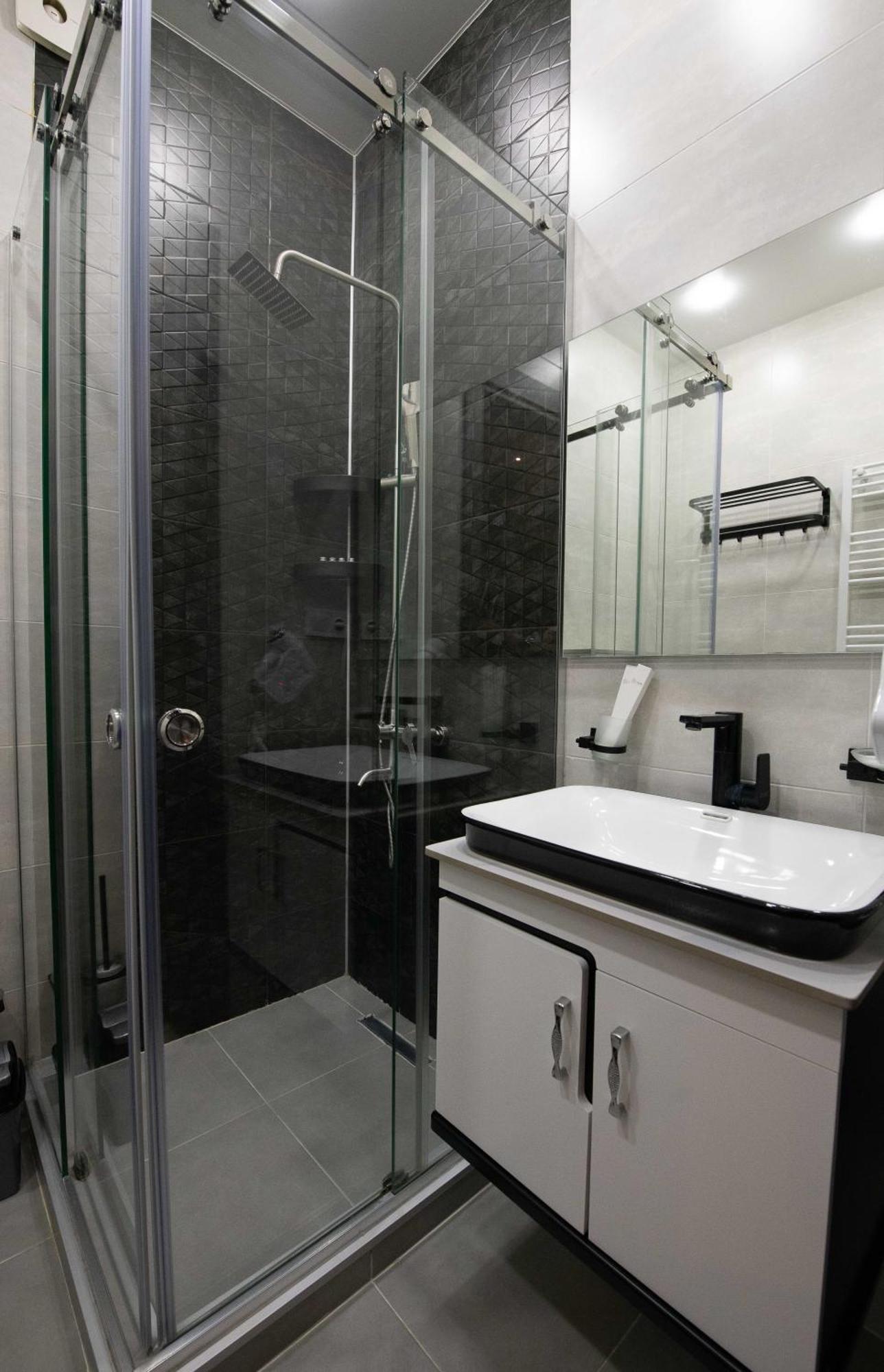 Gori Palace Apartments Luaran gambar